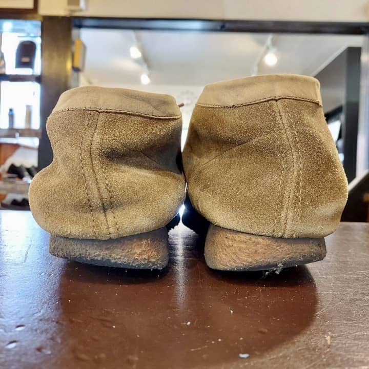 CLARKS（クラークス）ワラビー　オールソール交換（クレープソール） | 靴修理